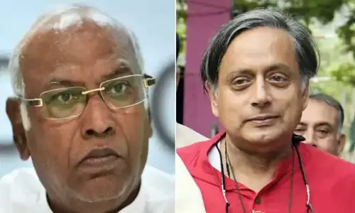 ഖാർഗെയോ തരൂരോ?  കോൺഗ്രസ് അധ്യക്ഷനെ ഇന്നറിയാം