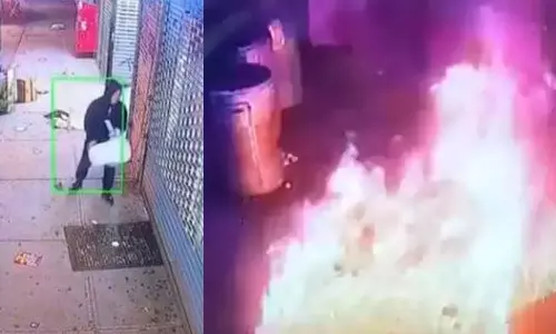 ചിക്കൻ ബിരിയാണി കിട്ടിയില്ല, റെസ്റ്റോറന്റിന് തീയിട്ടു; വീഡിയോ ചിക്കൻ ബിരിയാണി കിട്ടിയില്ല, റെസ്റ്റോറന്റിന് തീയിട്ടു; വീഡിയോ