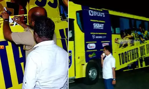 ബ്ലാസ്റ്റേഴ്‌സ് ബസിനും പൂട്ടിട്ട് എംവിഡി; ഫിറ്റ്‌നസ് സർട്ടിഫിക്കറ്റ് റദ്ദാക്കി