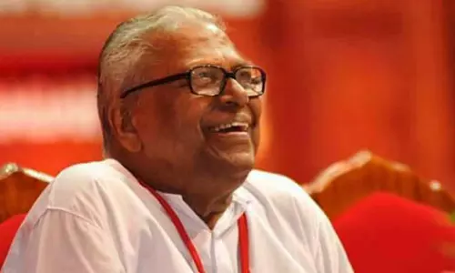 വിപ്ലവം, പോരാട്ടം, സമരജീവിതം; വി.എസ് @100