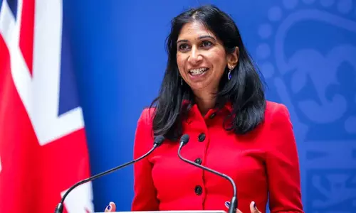 ഇന്ത്യൻ വംശജ ബ്രിട്ടീഷ് ആഭ്യന്തര മന്ത്രി സ്ഥാനം രാജിവച്ചു