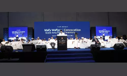 സമസ്തയുടെ സത്യസരണിയിൽ അവർ പതറാതെ നിലകൊള്ളും; വാഫി വിഷയത്തിൽ സാദിഖലി തങ്ങൾ