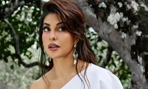 തെളിവുകൾ നശിപ്പിച്ചു, രാജ്യം വിടാനും ശ്രമം; ജാക്വിലിനെതിരെ ഇഡി തെളിവുകൾ നശിപ്പിച്ചു, രാജ്യം വിടാനും ശ്രമം; ജാക്വിലിനെതിരെ ഇഡി