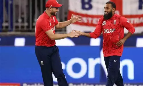 ടി20 ലോകകപ്പ്: അഫ്ഗാനിസ്താനെ അഞ്ച് വിക്കറ്റിന് തോൽപിച്ച് ഇംഗ്ലണ്ട് ടി20 ലോകകപ്പ്: അഫ്ഗാനിസ്താനെ അഞ്ച് വിക്കറ്റിന് തോൽപിച്ച് ഇംഗ്ലണ്ട്