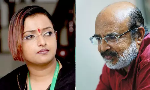 സ്വപ്നയുടെ ആരോപണം; മിണ്ടി ഐസക്, മിണ്ടാതെ കടകംപള്ളിയും ശ്രീരാമകൃഷ്ണനും സ്വപ്നയുടെ ആരോപണം; മിണ്ടി ഐസക്, മിണ്ടാതെ കടകംപള്ളിയും ശ്രീരാമകൃഷ്ണനും