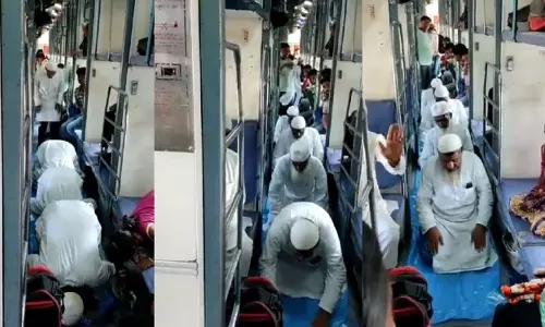 യു.പിയിൽ ട്രെയ്നിൽ നമസ്കാരം; വിദ്വേഷ പ്രചരണവുമായി ബി.ജെ.പി; അന്വേഷണം ആരംഭിച്ച് പൊലീസ്