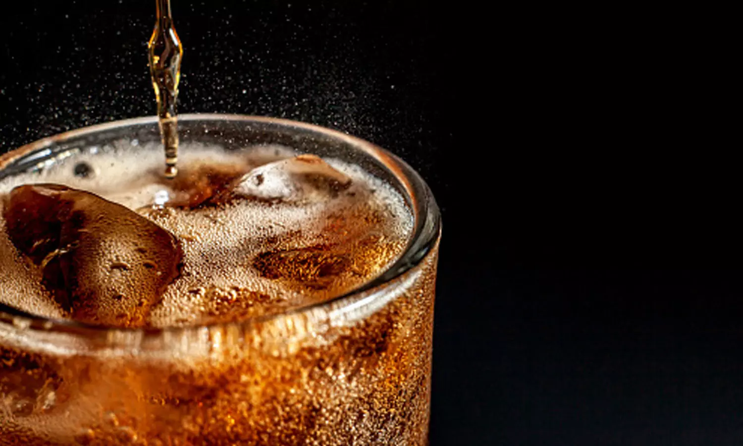 അധികമാകരുത്; കോളയും സോഡയും പ്രത്യുൽപാദന ശേഷി കുറയ്ക്കും അധികമാകരുത്; കോളയും സോഡയും പ്രത്യുൽപാദന ശേഷി കുറയ്ക്കും