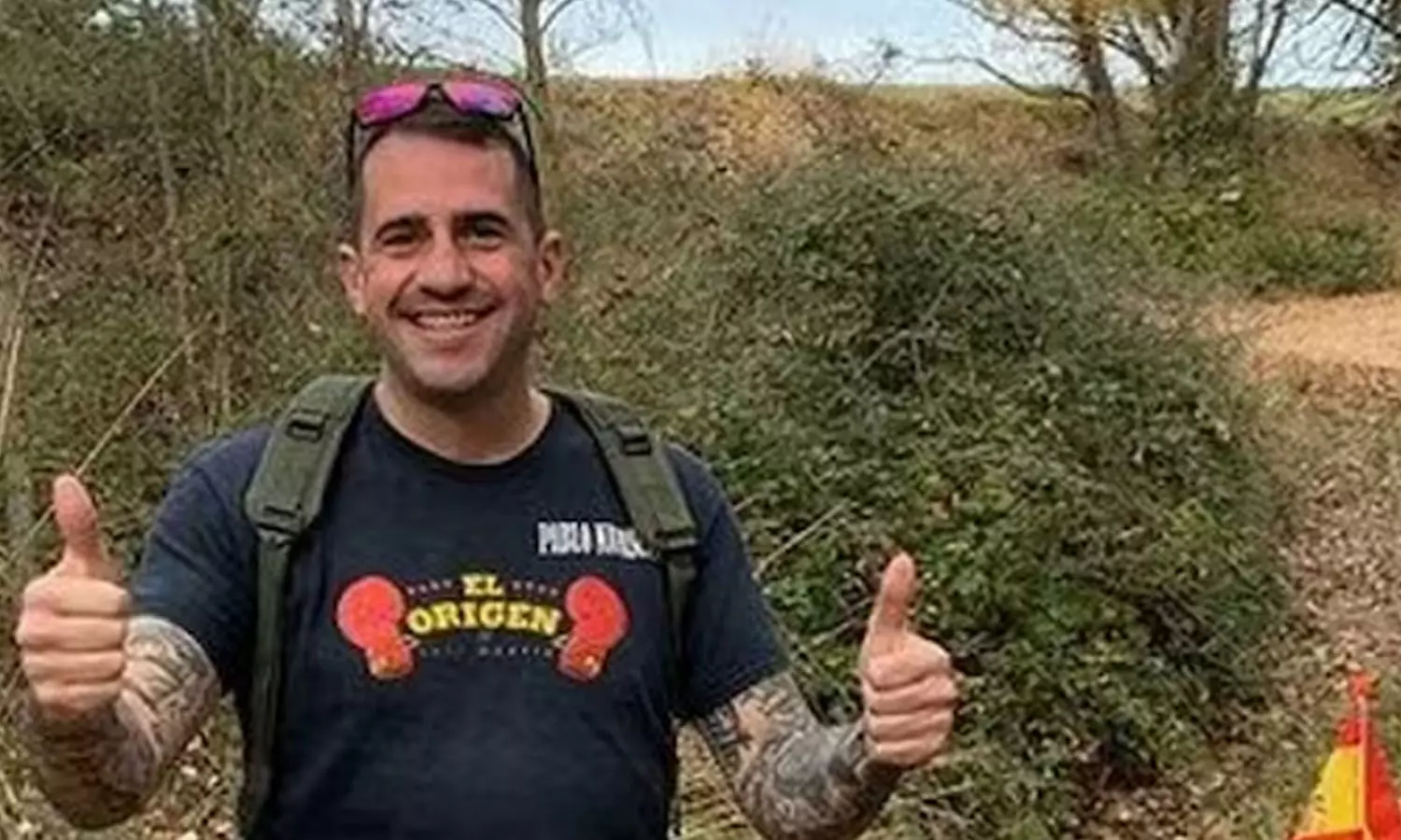 സാന്റിയാഗോ എവിടെ? സ്പെയിനിൽ നിന്ന് ഖത്തറിലേക്ക് നടന്ന ഫുട്ബോൾ ആരാധകനെ കാണാനില്ല സാന്റിയാഗോ എവിടെ? സ്പെയിനിൽ നിന്ന് ഖത്തറിലേക്ക് നടന്ന ഫുട്ബോൾ ആരാധകനെ കാണാനില്ല