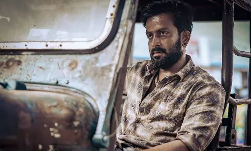 വിലായത്ത് ബുദ്ധയിൽ ഡബിൾ മോഹൻ എത്തി; ലുക്ക് പുറത്ത്