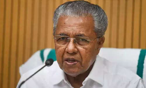 പ്രതിപക്ഷനേതാവ് ബിജെപി തന്ത്രത്തിന് കൂട്ടുനിൽക്കുന്നു; ലീഗിന്റെ ശബ്ദം വ്യത്യസ്തമെന്ന് മുഖ്യമന്ത്രി