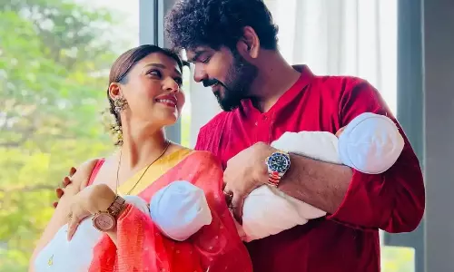 ഉയിരിനും ഉലകത്തിനുമൊപ്പമുള്ള ആദ്യ ദീപാവലി: കുഞ്ഞുമക്കളെ കയ്യിലേന്തി ആശംസ നേർന്ന് നയൻതാരയും വിഘ്‌നേഷും