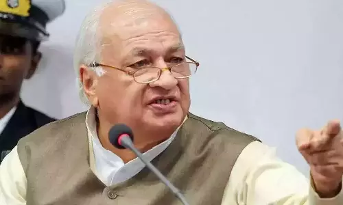 സർവകലാശാല വിഷയത്തിൽ ഗവര്‍ണ്ണറുടെ നടപടിക്കെതിരെ പ്രതികരിച്ച് പ്രവാസി സംഘടനകള്‍