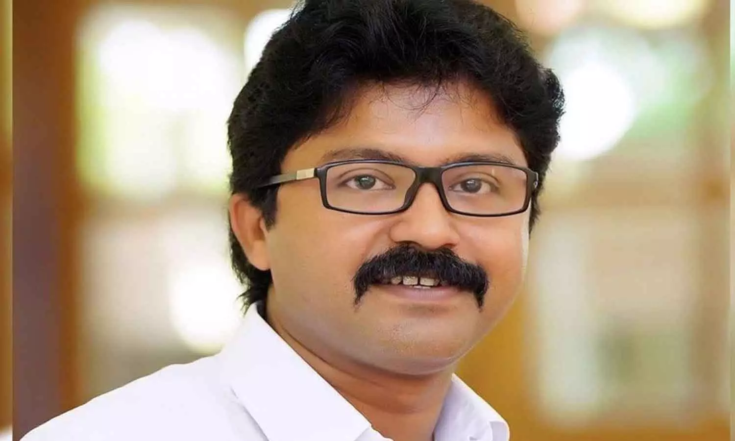 മുൻകൂർ ജാമ്യം റദ്ദാക്കണം; എൽദോസിനെതിരെ സർക്കാർ ഹൈക്കോടതിയിലേക്ക് മുൻകൂർ ജാമ്യം റദ്ദാക്കണം; എൽദോസിനെതിരെ സർക്കാർ ഹൈക്കോടതിയിലേക്ക്