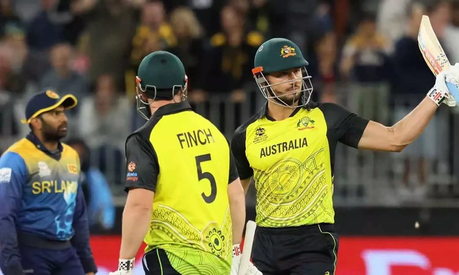 വമ്പനടിയുമായി സ്റ്റോയിനിസ്: ശ്രീലങ്കയെ തകർത്ത് ആസ്ട്രേലിയ വമ്പനടിയുമായി സ്റ്റോയിനിസ്: ശ്രീലങ്കയെ തകർത്ത് ആസ്ട്രേലിയ