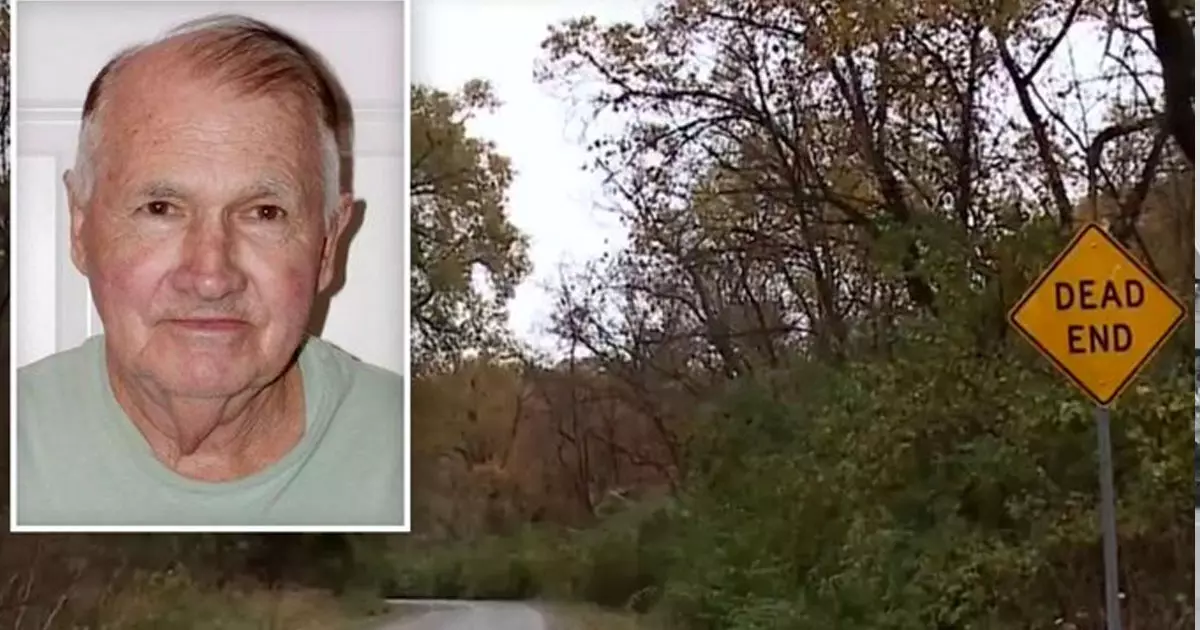 30 കൊല്ലത്തിനിടെ അച്ഛൻ 70 പേരെ കൊന്നു; വെളിപ്പെടുത്തലുമായി യു.എസ് യുവതി 30 കൊല്ലത്തിനിടെ അച്ഛൻ 70 പേരെ കൊന്നു; വെളിപ്പെടുത്തലുമായി യു.എസ് യുവതി