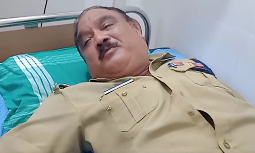 കുടുംബ വഴക്ക് പരിഹരിക്കാനെത്തിയ പൊലീസ് ഉദ്യോഗസ്ഥനെ ഗൃഹനാഥൻ ആക്രമിച്ചു