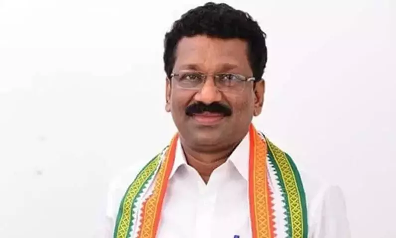 കോണ്‍ഗ്രസ് നേതാവ് സതീശന്‍ പാച്ചേനി അന്തരിച്ചു