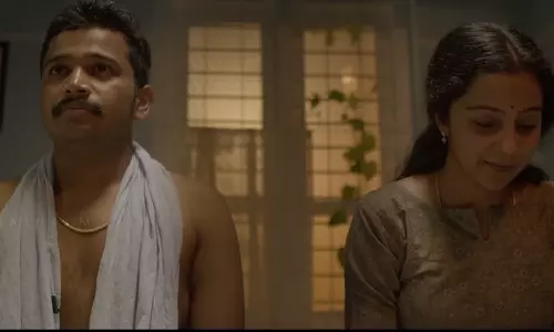 എനിക്കു വേണ്ടി നീ ഇടിയപ്പമുണ്ടാക്കുന്നു, പക്ഷെ ഞാന്; പൊട്ടിച്ചിരിപ്പിച്ച് ജയ ജയ ജയ ജയ ഹേയുടെ ട്രയിലര് എനിക്കു വേണ്ടി നീ ഇടിയപ്പമുണ്ടാക്കുന്നു, പക്ഷെ ഞാന്; പൊട്ടിച്ചിരിപ്പിച്ച് ജയ ജയ ജയ ജയ ഹേയുടെ ട്രയിലര്