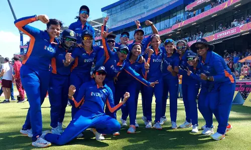 ബി.സി.സി.ഐ വിപ്ലവം; പുരുഷ-വനിതാ താരങ്ങൾക്ക് തുല്യവേതനം നടപ്പാക്കി