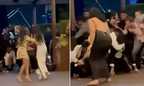 മിസ് ശ്രീലങ്ക സൗന്ദര്യമത്സരത്തിന് ശേഷം തല്ലുമാല