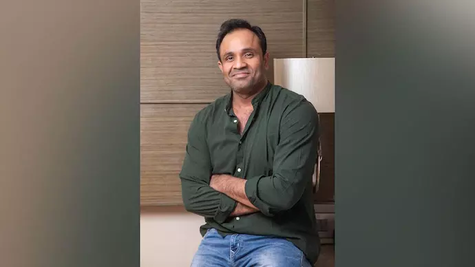 ഭാര്യയെ കാറിടിച്ച് വീഴ്ത്തിയ കേസ്; ബോളിവുഡ് നിര്‍മാതാവ് കമാൽ കിഷോർ അറസ്റ്റില്‍