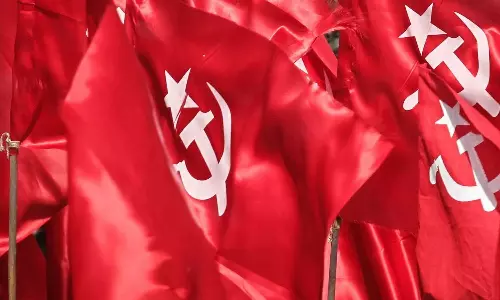 സിപിഎം കേന്ദ്രകമ്മറ്റി യോഗത്തിന് ഇന്ന് ഡൽഹിയിൽ തുടക്കം; സർക്കാർ- ഗവർണർ തർക്കം ചർച്ചയാകും