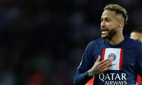 ധൈര്യമായി ഖത്തറിലേക്ക് പറക്കാം; അഴിമതിക്കേസിൽ നെയ്മറിന് ക്ലീൻചിറ്റ്