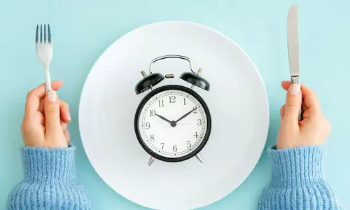 ഇന്റർമിറ്റന്റ് ഫാസ്റ്റിങ് സ്ത്രീകളിൽ പ്രത്യുൽപാദന ഹോർമോണുകളെ ബാധിക്കുമെന്ന് പഠനം