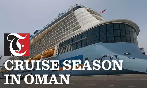 ക്രൂസ് സീസണിലെ ആദ്യ ആഡംബര കപ്പൽ ഒമാൻ തീരത്ത് എത്തി
