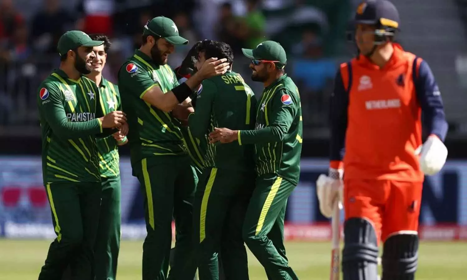 പാകിസ്താന് ആശ്വാസം; ആദ്യ ജയം പാകിസ്താന് ആശ്വാസം; ആദ്യ ജയം