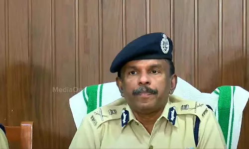 കഷായത്തിൽ ചേർത്തത് കാപിക് എന്ന കീടനാശിനി; ഗ്രീഷ്മ കുറ്റം സമ്മതിച്ചെന്ന് പൊലീസ് കഷായത്തിൽ ചേർത്തത് കാപിക് എന്ന കീടനാശിനി; ഗ്രീഷ്മ കുറ്റം സമ്മതിച്ചെന്ന് പൊലീസ്