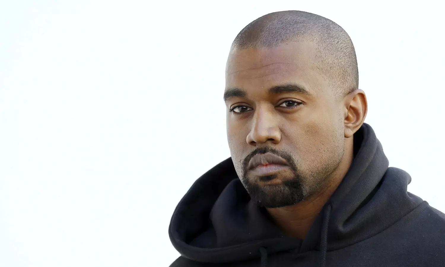 കന്യേ വെസ്റ്റിനെ കോടിശ്വരനാക്കാനൊരുങ്ങി ആരാധകർ