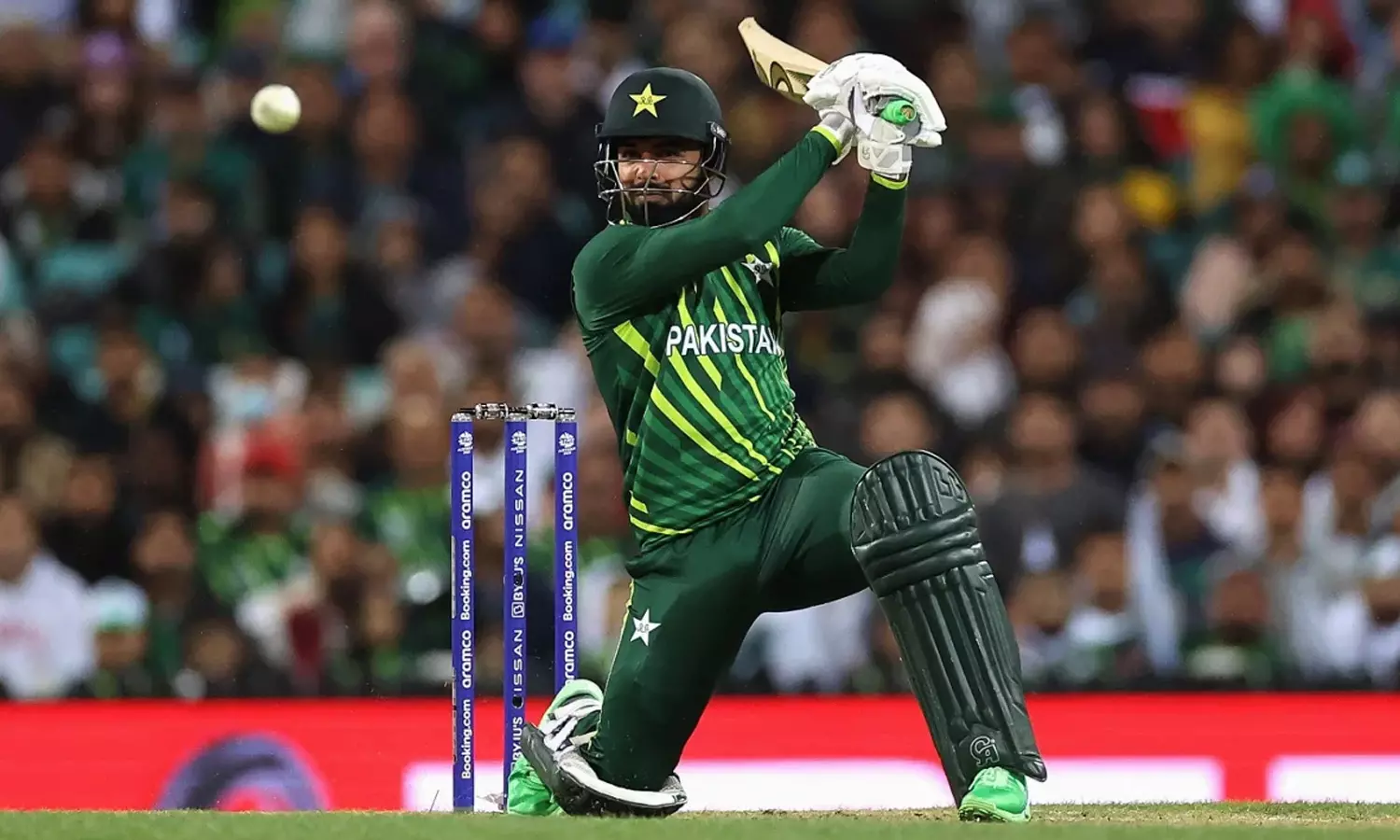 തകർത്തടിച്ച് ശദബും ഇഫ്ത്തിക്കറും; ദക്ഷിണാഫ്രിക്കക്കെതിരെ പാകിസ്താന് മികച്ച സ്‌കോർ