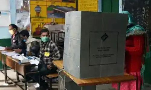 ഏഴ് നിയമസഭാ മണ്ഡലങ്ങളിലെ ഉപതെരഞ്ഞെടുപ്പിൽ വോട്ടെടുപ്പ് പുരോഗമിക്കുന്നു; ബി.ജെ.പിയും പ്രാദേശിക പാർട്ടികളും നേർക്കുനേർ