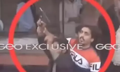 ഇംറാൻ ഖാനെതിരെ വെടിവെച്ചയാൾ അറസ്റ്റിൽ