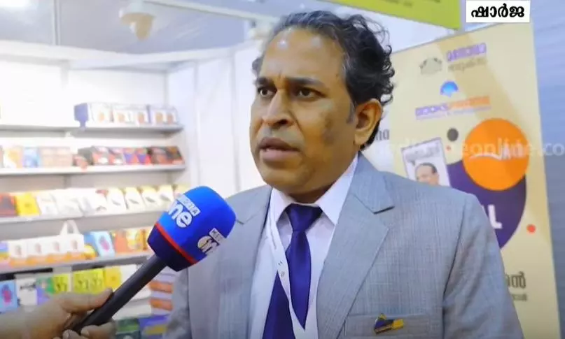 മൂന്ന് അറബി പുസ്തകങ്ങളുമായി മലയാളി; ശ്രദ്ധേയനായി ഡോ. അബ്ദുൽ മജീദ് മൂന്ന് അറബി പുസ്തകങ്ങളുമായി മലയാളി; ശ്രദ്ധേയനായി ഡോ. അബ്ദുൽ മജീദ്