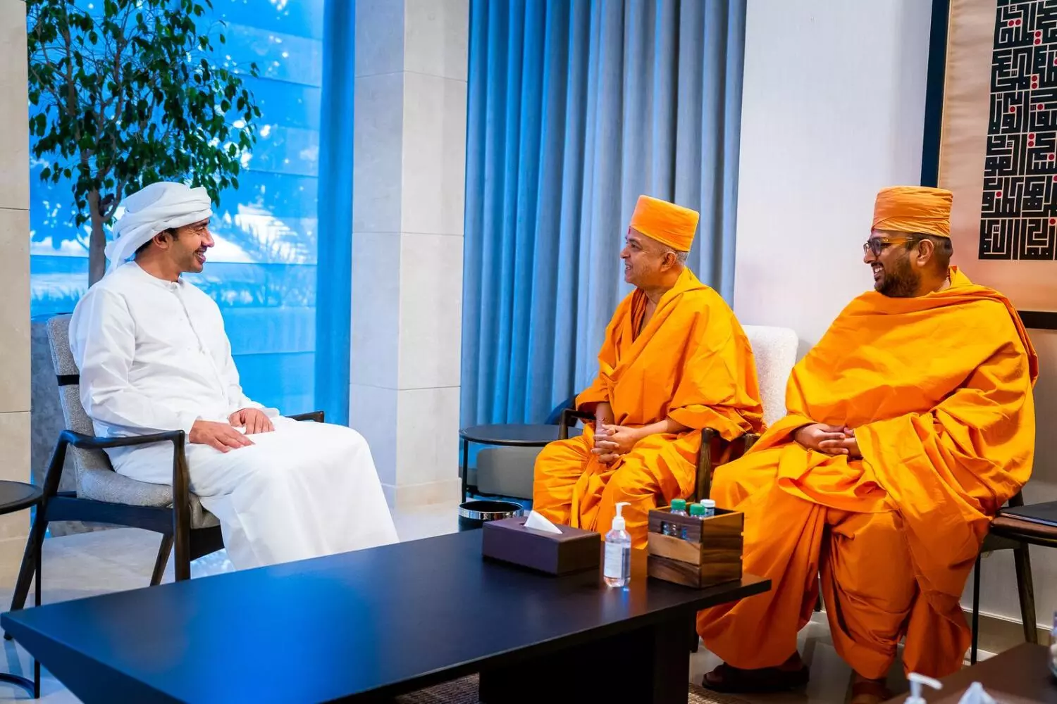 യു.എ.ഇ വിദേശകാര്യ മന്ത്രി അബൂദബിയിലെ ഹിന്ദു ക്ഷേത്ര നിർമാണ പുരോഗതി വിലയിരുത്തി യു.എ.ഇ വിദേശകാര്യ മന്ത്രി അബൂദബിയിലെ ഹിന്ദു ക്ഷേത്ര നിർമാണ പുരോഗതി വിലയിരുത്തി