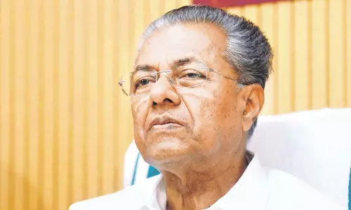 പൊതുമേഖല സ്ഥാപനങ്ങളിലെ പെൻഷൻ പ്രായവർധന പിൻവലിച്ച് സർക്കാർ ഉത്തരവിറക്കി