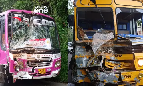 ഇടുക്കിയിൽ സ്വകാര്യ ബസും ടാങ്കർ ലോറിയും കൂട്ടിയിടിച്ച് 27 പേർക്ക് പരിക്ക്