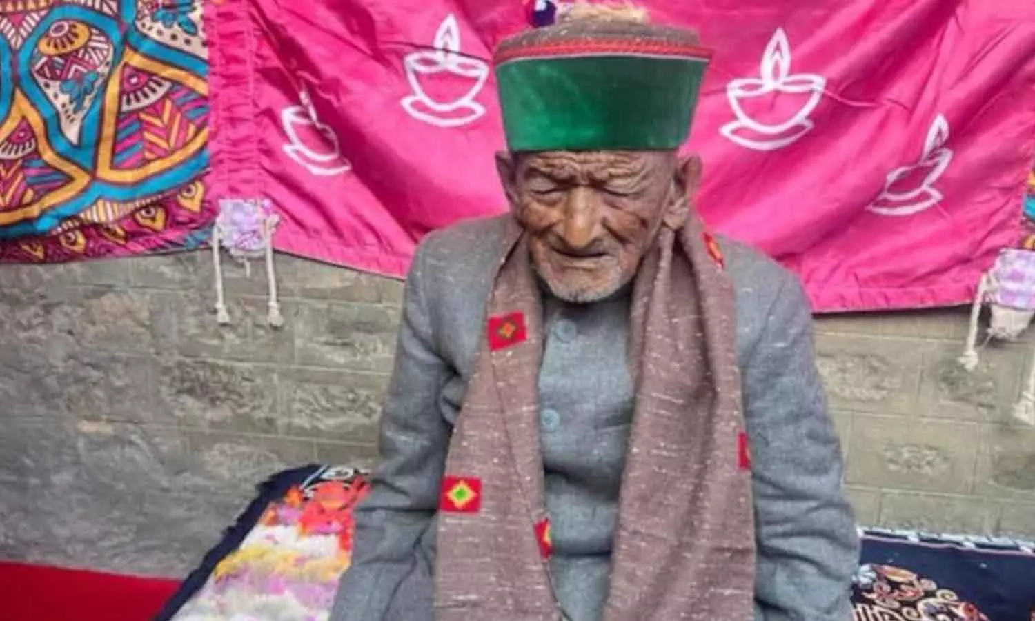 സ്വതന്ത്ര ഇന്ത്യയിലെ ആദ്യ വോട്ടർ ശ്യാം ശരൺ നേഗി അന്തരിച്ചു സ്വതന്ത്ര ഇന്ത്യയിലെ ആദ്യ വോട്ടർ ശ്യാം ശരൺ നേഗി അന്തരിച്ചു