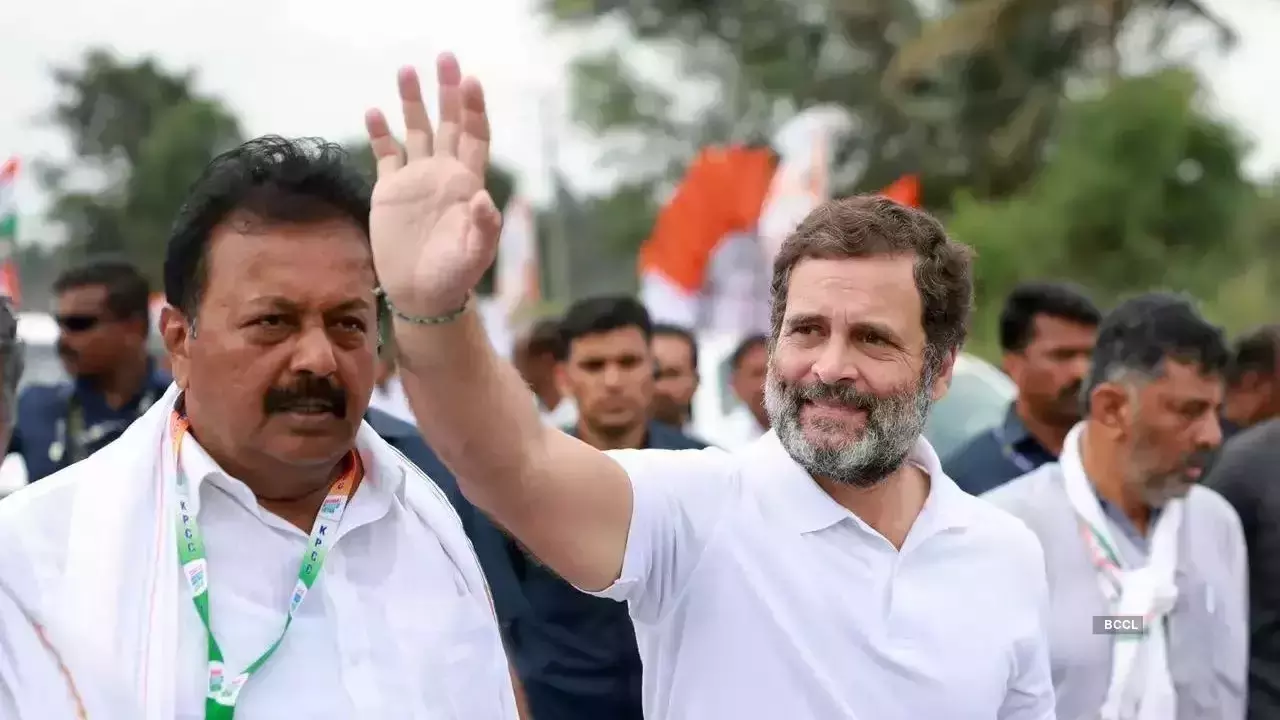 ഭാരത് ജോഡോ വീഡിയോയില് കെജിഎഫ് 2വിലെ പാട്ട്; രാഹുല് ഗാന്ധിക്കെതിരെ കേസ് ഭാരത് ജോഡോ വീഡിയോയില് കെജിഎഫ് 2വിലെ പാട്ട്; രാഹുല് ഗാന്ധിക്കെതിരെ കേസ്