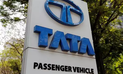 ടാറ്റാ കാറുകൾക്ക് തിങ്കളാഴ്ച മുതൽ വിലകൂടും, എത്രയെന്നറിയാം...