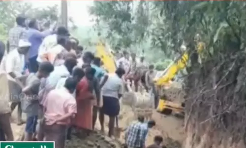 വാട്ടർ അതോറിറ്റിയുടെ പൈപ്പിടുന്നതിനിടെ അപകടം; അട്ടപ്പാടിയിൽ മണ്ണിനടിയിൽപെട്ടയാൾ മരിച്ചു