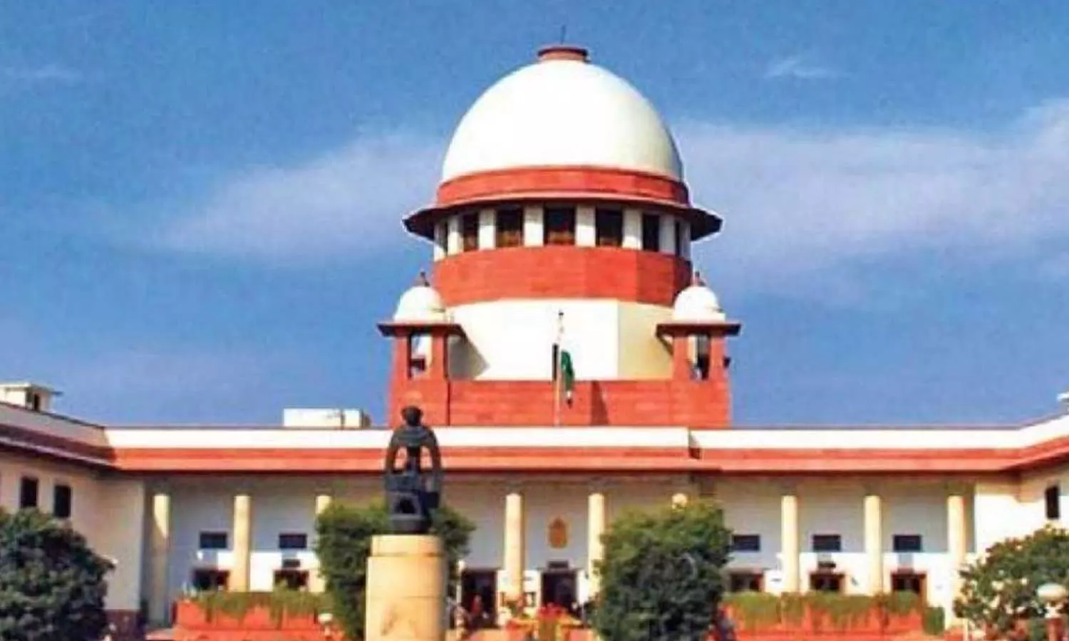 മുന്നാക്ക സംവരണം സുപ്രിംകോടതി ശരിവച്ചു മുന്നാക്ക സംവരണം സുപ്രിംകോടതി ശരിവച്ചു