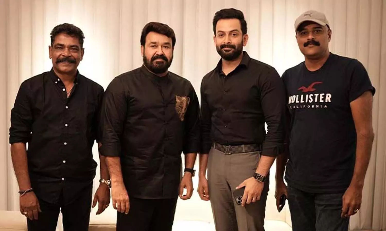 ഷോട്ട് അവസാനിക്കുന്നു; എമ്പുരാൻ പോസ്റ്റുമായി പൃഥ്വി ഷോട്ട് അവസാനിക്കുന്നു; എമ്പുരാൻ പോസ്റ്റുമായി പൃഥ്വി