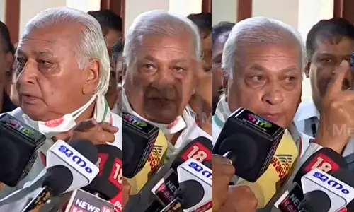 ഗെറ്റ് ഔട്ട്; ആക്രോശിച്ച് ഗവർണർ, മാധ്യമപ്രവർത്തകരെ അപമാനിച്ച് ഇറക്കിവിട്ടു ഗെറ്റ് ഔട്ട്; ആക്രോശിച്ച് ഗവർണർ, മാധ്യമപ്രവർത്തകരെ അപമാനിച്ച് ഇറക്കിവിട്ടു