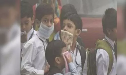 വായുമലിനീകരണം കുറയുന്നു; ഡൽഹിയിൽ പ്രൈമറി സ്‌കൂളുകൾ നാളെ മുതൽ വീണ്ടും തുറക്കുന്നു