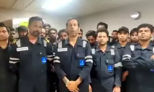 ഗിനിയയില്‍ തടവിലാക്കപ്പെട്ട നാവികര്‍ക്ക് ഇന്ത്യന്‍ എംബസി ഭക്ഷണവും വെളളവുമെത്തിച്ചു