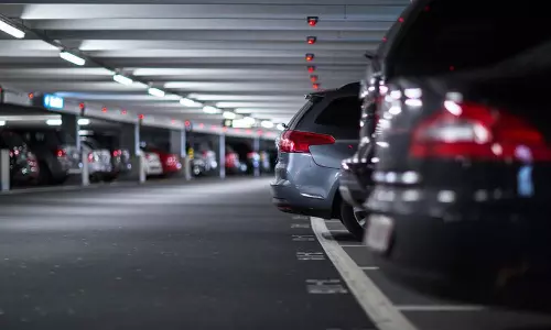 ദുബൈയിലെ പാർക്കിങ്​ കേന്ദ്രങ്ങളെല്ലാം ഇനി പേപ്പർ രഹിതം