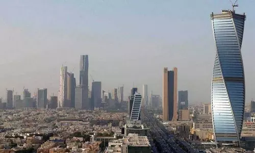 സൗദിയിൽ സ്വകാര്യ മേഖലയിൽ ജോലിയിൽ പ്രവേശിക്കുന്ന സ്വദേശികളുടെ എണ്ണത്തിൽ വർധന